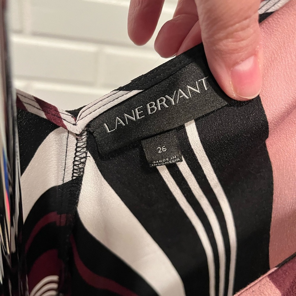 Lane Bryant Multicolor Patterned Blouse - Picture 4 of 5